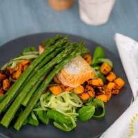 Salade Zalm met Zoete Aardappel