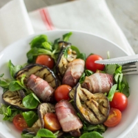 Paleo maaltijdsalade met vijgendressing