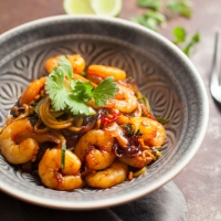 Zoodles met garnalen en paksoi