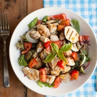 Italiaanse salade met aubergine en kip